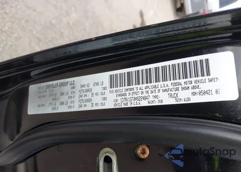 2010 Dodge Ram 1500 z USA, uszkodzony, nr VIN 1D7RV1GT0AS224847